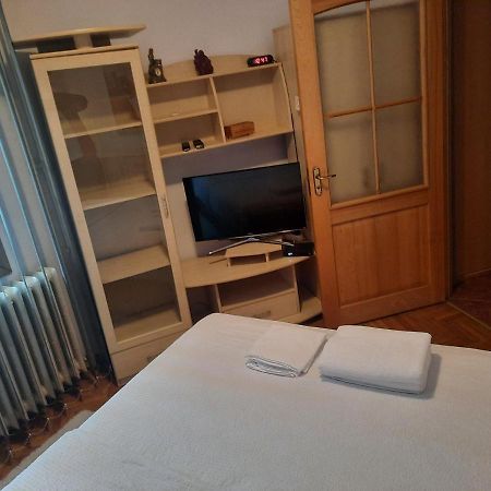 3 Camere Central 이아시 외부 사진