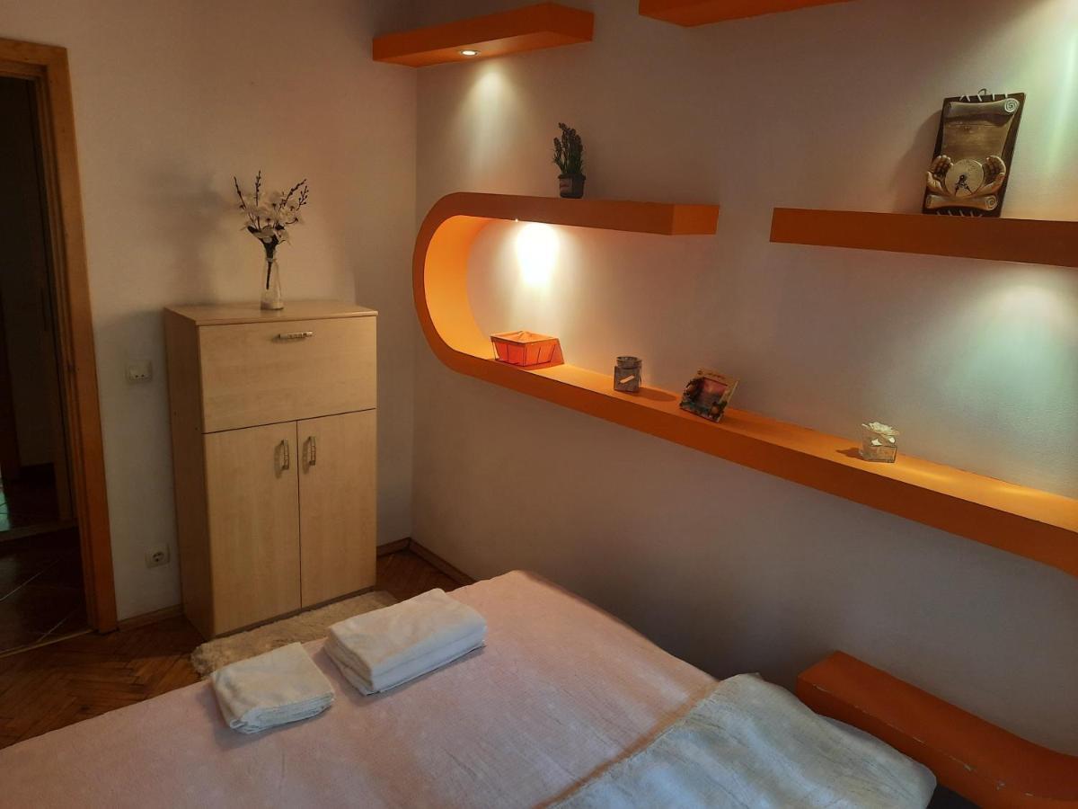 3 Camere Central 이아시 외부 사진